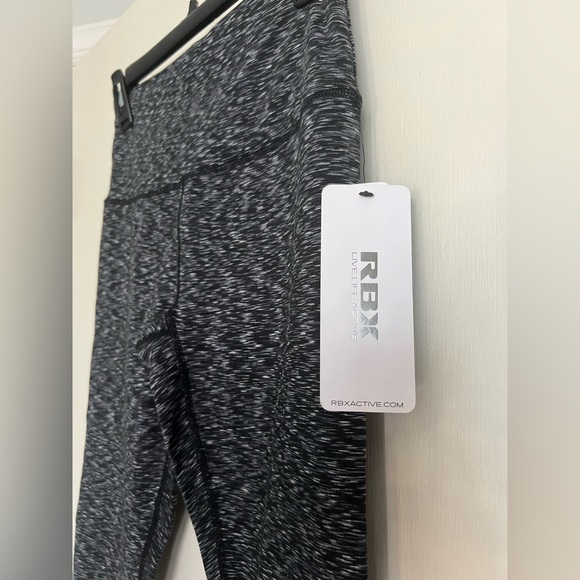 Leggings - Picture 2 of 2